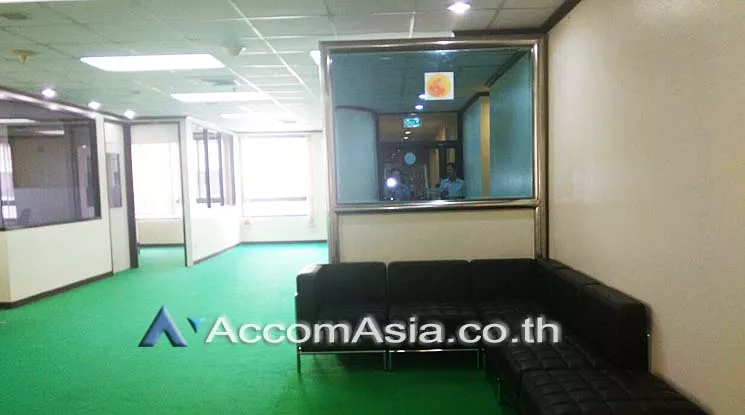  1  Office Space For Rent in Phaholyothin ,Bangkok MRT Chatuchak Park at Elephant Building AA14229